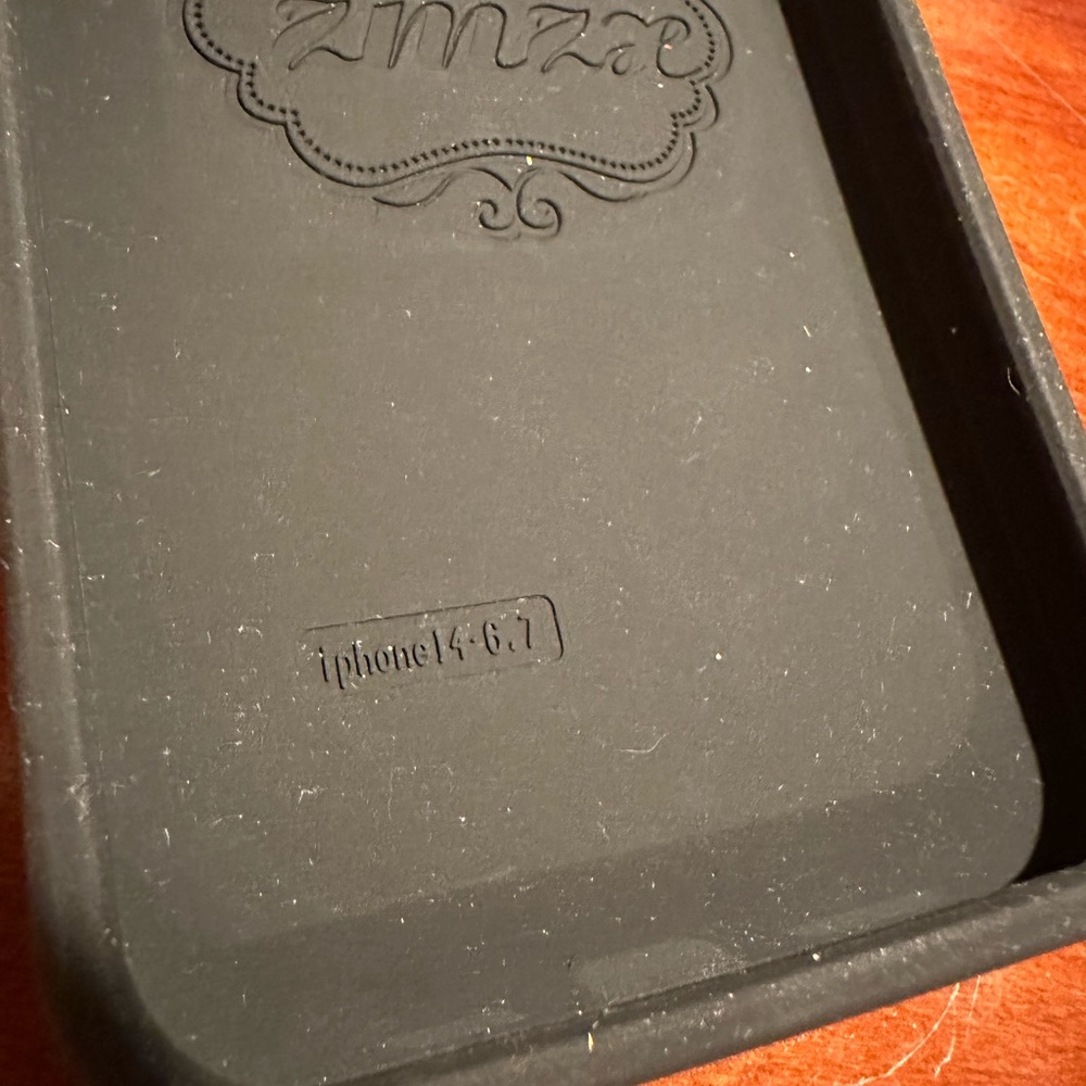 iPhone 14 case - Picture 4 of 4